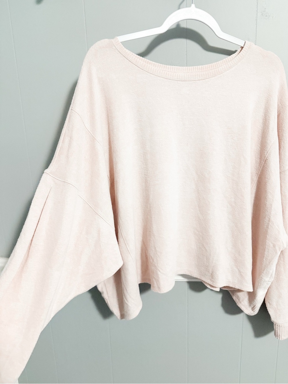 Lucky Brand Slouchy Cropped Long Sleeve - Picture 2 of 5